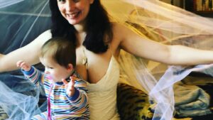Olwen Catherine Kelly Instagram - Whatever gets you through the day, amiriiight?
#justanotherlockdownmonday 

Disclaimer: SAM insists I put my veil on if I happen to be wearing anything white. This veil has done much housework and zero weddings.