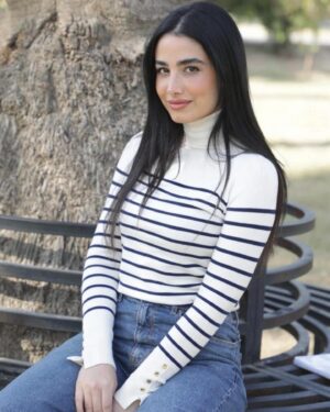 Omaima Jawad Al Shukrchi Instagram - 💛
#خان_الذهب_البداية