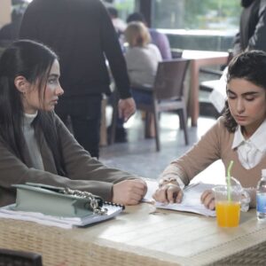 Omaima Jawad Al Shukrchi Instagram - انتهى خان الذهب البداية بنجاح مبدع .. شكرا لقناة Mbc العراق لتقديمها رسائل عديدة من خلال هذا العمل الدرامي وهذا ما يجب ان نسعى اليه جميعاً في الاختيار لخدمة ما يدور في مجتمعنا ومعالجة كل القضايا وتقديم الحقائق ضمن منطق الدراما شكراً @awsstudiosofficial  والأستاذ الكبير اوس الشرقي @awsalsharqi 
شكرا للمؤلف @mohammed.hansh ومخرجنا المبدع @julien_maalouf 
والإشراف العام الفني @selimfares 
@yarasrour 
وشكراً لكل الفنيين جميعاً❤️
#خان_الذهب_البداية