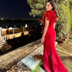 Omaima Jawad Al Shukrchi Instagram - Makeup @makeupbyghaith @mhmdghaith1 
Dress @yona.iq  @gab_abouelias 
Taken by @miled_mitry 
#خان_الذهب_البداية