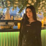 Omaima Jawad Al Shukrchi Instagram - inhale Sky , exhale Stars 💥