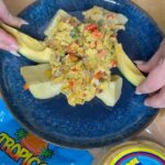 Omallys Hopper Instagram - Hola Mi Gente!!! Que tal esta idea de Brunch para Semana Santa? Una Batata con Revoltillo de Bacalao con mis amigos de @tropicalcheese …Que cosa más rica 😍