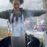 Omallys Hopper Instagram - There’s no better way to celebrate the weekend than with some Kingsford charcoal and a grill. Whether you’re with your family, friends, or both, you’ll have a blast. 🎉 #kingsford #ad @kingsford