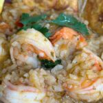 Omallys Hopper Instagram - Asopao de Camarones 🦐 Los más rico que hay Ingredients: For shrimp broth -2 celery sticks -1 tomato -1 medium carrot -1 onion -2 garlic cloves -1/2 yellow bell pepper -1/2 orange bell pepper -1 bunch of cilantro or Recao -1lbs shrimp shells -salt & pepper to taste -Seafood seasoning to taste -8 cups of water Boil for 20 minutes For soup: -1 1/2 cups of rice -1/2 red bell pepper -2 garlic cloves -Sofrito -Shrimp paste -1 lbs 31-40 size shrimp PS. You can replace the aceite de Achiote for Extra Virgin olive oil. Just add some Sazón ❤️ La cantidad que te diga tú corazón