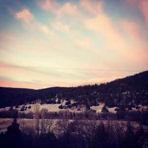 Oona Chaplin Instagram - These wind of change are blowing hard and fast they’re shifting the landscape and invigorating the willing and each step is threshold, a crossroads, and the dawn is breaking chains and shattering paradigms and someone better hand me a cape or a staff or something cos I’m ready for the day! #YES #dawn #wind #iamnature #breatheyourbiome #rememberwhoyouare #givethanks #freedom