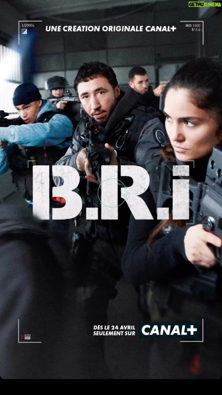 Ophélie Bau - 2.5K Likes -