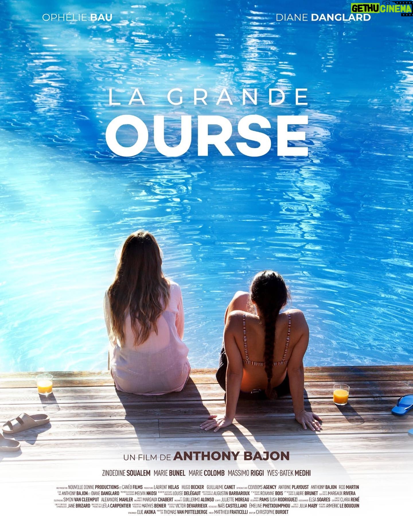 Ophélie Bau - 2.3K Likes - « La Grande Ourse »
1er court métrage de mon Cher @anthonybajon
Une aventure hors du commun !!
Je souhaite vivre le cinéma, comme ça, tout le temps !
Hâte que vous fassiez vivre ce film et qu’il traverse les festivals !
bravo @anthonybajon et touuuute ton incroyable équipe !
@dianedanglard @marie_bunel @zinedinesoualem @marie.colomb @melvin.nkosi @augustin_barbaroux @lara_perrotte @clara__rene @janebrizard
Etc…etc…