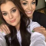 Ornella Koktová Instagram - Plastiky, úspěch, exekuce a totální škatulata hejbejte se…no je to maso.😅Ale co taky čekat od holek, co se spolu setkaj u kafe…nejen u kafe.😂🍼🍼 Více na HeroHero - link v BIO.💋