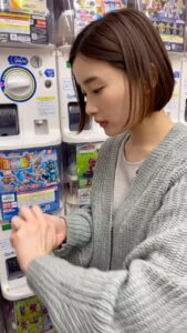 Actress Oto Abe HD Instagram Photos and Wallpapers March 2024