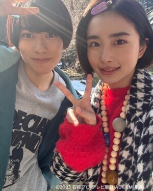 Oto Abe Instagram - 28.29話オフショット📸
幼き蓮華ちゃん💛とっても可愛いかった〜！
