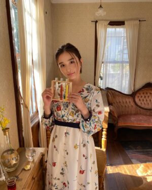 Oto Abe Instagram - BOMB1月号チェックしていただけましたでしょうか？
#ガッチャード　の錬金術に関する試験管などを使って撮影していただきました☺️
お久しぶりのラクマンさんとっても素敵な仕上がりになっていますので是非チェックしてください〜🙌💕