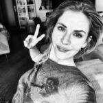Oya Okar Instagram - 1. Krep’le yürürken karşılaştıklarımız 🌬️ 2. Selam 🙋‍♀️ 3. Vapurculuk ve Martılar🍀 4. Baba Sahne 7 yaşında 🥳👏👏 @babasahne 5. Özçekim 😎