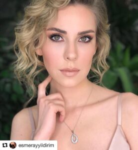 Oya Okar Instagram - Makyaj👉 @esmerayyildirim 💛💃#arkasokaklar500bölüm🙈