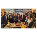 Oya Taşanlar Instagram - Bizim hikayemiz daha yeni başlıyor sevdiğim... @nineteen0seven ❤️ can yoldaşım...önce sana teşekkür ederim.Elimi sımsıkı tutup, bu yolu benimle yürümenin değeri anlatılamaz... Hoşçakal masal Mardin. Hoşçakalın benim canım dostlarım... Bu bizim için bir son değil ancak güzelliklerin başlangıcı olabilir. Varlığınıza, dantel dantel işlediğiniz emeğinize, her an kalbimde bana güç veren desteğinize, beraber katılarak gülmelerimize, birbirimizin omzunda ağlamalarımıza, isyanlarımıza, teskinlerimize, dibine kadar, en derinden yaşadığımız her anımıza şükürler olsun. En çok sizin için şükürler olsun. Çok teşekkür ederim... 🧡
