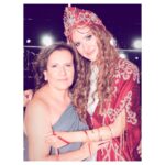Oya Taşanlar Instagram - Canım annem…🥲❤️🐣 #tbt oldu bile inanamıyorum 🥰