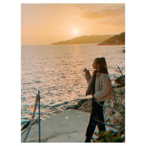 Oya Taşanlar Instagram - Antalya Kaş canım 🌻💛 🌊