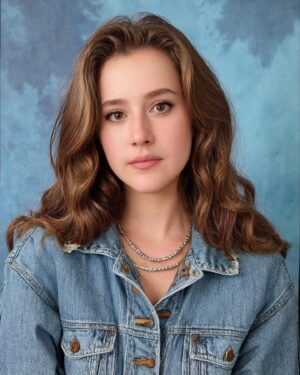 Oya Taşanlar Instagram - Madalyamı takabilirsiniz 🏅🏆 (sürpriz sonlu) 
#ai #90syearbook