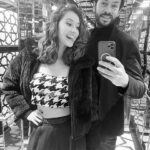Oya Taşanlar Instagram - On yıldır post atmadığımı farkettim 🖤