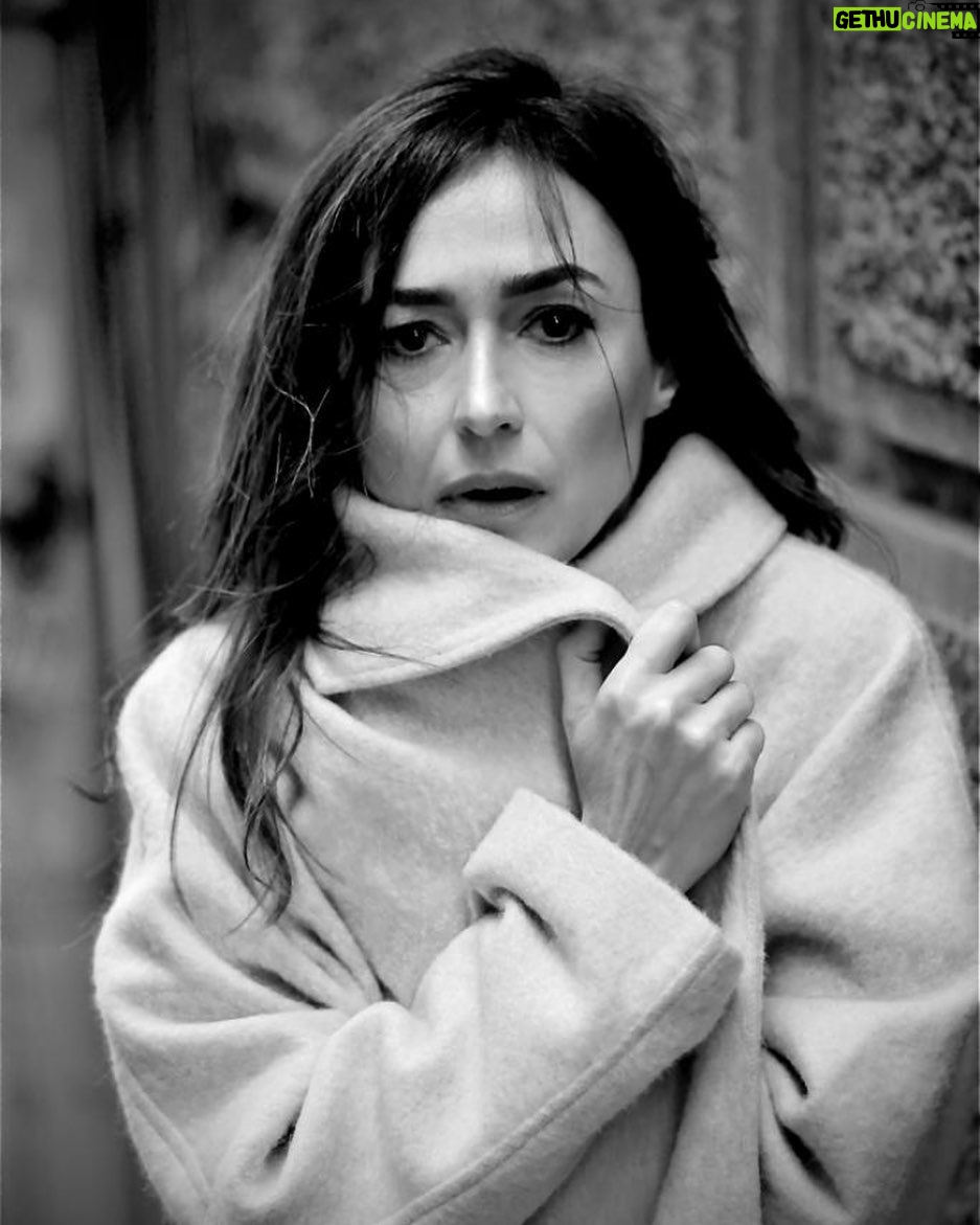 Özlem Çınar - 7.6K Likes -