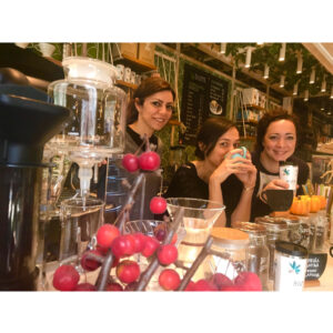 Özlem Çınar Instagram - Harikulade bir yer...
#coffee #glutenfree #organics #sugarfree #blumcafe #blum👌#thirdwavecoffee