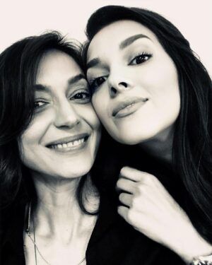 Özlem Çınar Instagram - @basakatc