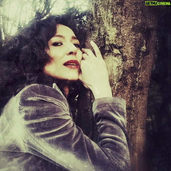 Özlem Çınar - 10.2K Likes - Photo by @serkannnyas