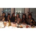 Pace Wu Instagram – 🎄（我右手邊是我的好朋友Phoebe。）