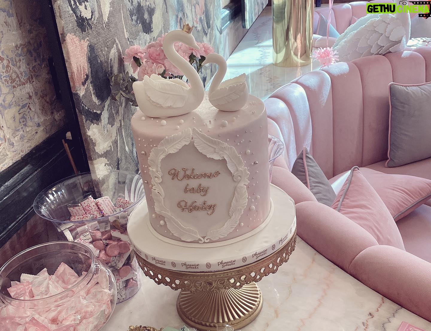 Pace Wu - 5.3K Likes - Thank you my dear friends ~💕 Baby shower