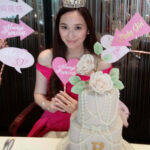 Pace Wu Instagram - 謝謝朋友們給我的生日驚喜派對，很感動，愛妳們！💕💓💕💓 #活到39歲有這麼多愛超值 #年齡不是問題 #有愛最重要 #今年生日過了太多次很感謝 #蘋果日報說有楊恭如其實是我朋友Phoebe😆 #謝謝朋友們把我當公主寵 #還給我載皇冠👑 #皇冠ㄧ回家就被Hillary拿走了