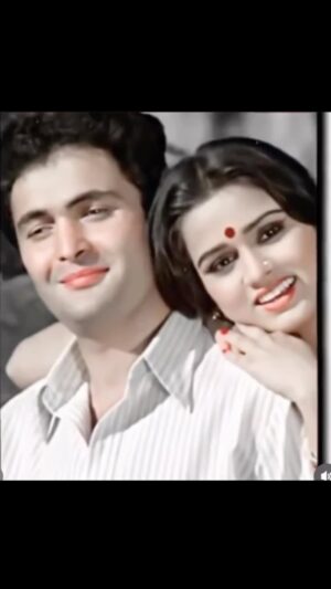 Padmini Kolhapure Instagram - You will live in our hearts forever ❤️keep shining where you are 💫 #rishikapoor