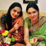 Padmini Kolhapure Instagram - Happy birthday to my darling sister #shivangi Keep smiling 💕
