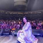 Padmini Kolhapure Instagram - Claps whistles cheering standing ovation for the one and only #laxmikantpyarelal concert USA CANANDA #retrobollywood @prriahaiderproductions Thank you #atlanta #washington #newjersey #toronto #dallas See you today #tampa