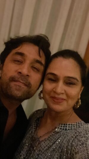 Padmini Kolhapure Instagram - Pre birthday celebration @siddhanthkapoor 🎉🥳💫
@shaktikapoor @i_pankaj_saraswat_ @shraddhakapoor @tejukolhapure @antara.rajkumari @priyaankksharma @shazamorani @renu.kharbanda.146 @sikandarkharbanda #shivangikapoor #vedikasaraswat missed you @pradeepjpsharma 
#famjam #familytime