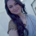 Padmini Kolhapure Instagram - Thank you alllll for your love 💕 💕💕 Thank you Outfit and styling @padmasitaa Jewelry @anmoljewellers