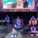 Padmini Kolhapure Instagram - Thank youuuu #atlanta for all the love 💕 Epic show #laxmikantpyarelal concert US CANADA 2022 #retro @prriahaiderproductions #zeenataman #ratiagnihotri #kavitakrishnamurthy #sudeshbhosle #sadhnasargam #amitkumar #priyankamitra #mohammadsalamat #siddharth