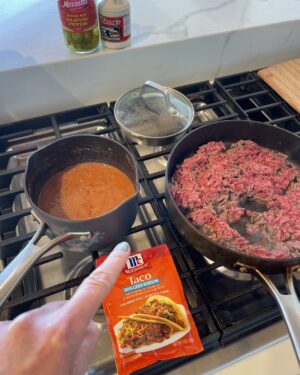 Paget Brewster Instagram - Taco Wednesday.. ?