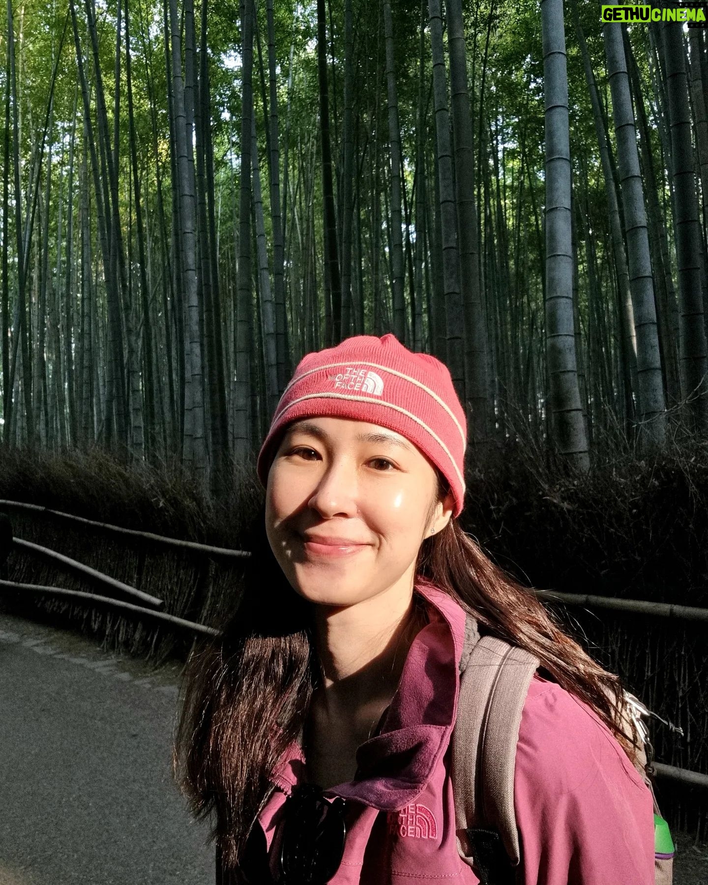 Paige Chua - 2.7K Likes - Brochure shot!
Don't be mistaken, there were lots of visitors. I waited for a long time to get shots that seemed like the coast was clear...
It was worth it..
#arashiyama