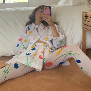 Paige Elkington Instagram - Thank you to everyone who shared my voter guide AND thank you to Tim, the man from Craigslist with an excessive amount of pet lizards who sold me a casket (coffin?) yesterday for $150.