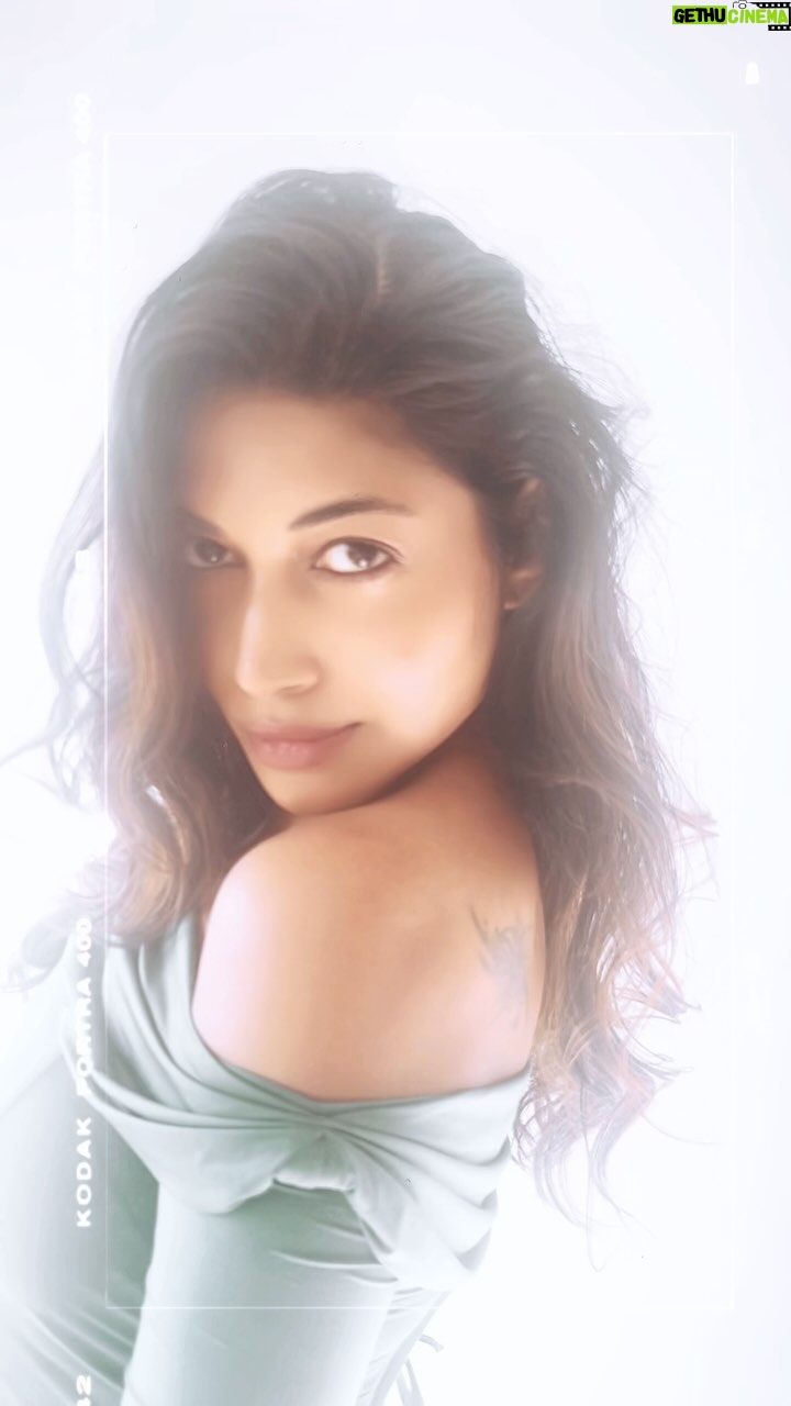 Pallavi Das - 3 Likes - Hey Monday 😎