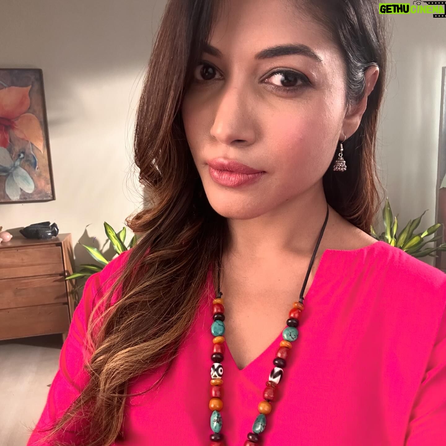 Pallavi Das - 3 Likes - #bts 🩷
And hi photobomber @shirazbhattacharya 😋🙋♀️