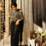 Pallavi Patil Instagram - Rental Clothing Studio @rent_and_celebrate 💞 . . Don’t repeat..Just rent it 🖤🖤🖤 . . @body_temple_shubhangi #rentalcloting #punepradhikaran #dressrental #dresses #fashion #style #eveningdress #weddingdress #wedding #maternityfashion