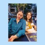 Pallavi Patil Instagram - Tea ? Coffee ? Car drive ? Watermelon juice ? Lime soda ? Ummmmmmmmmmmmm जाउदे Tuk Tuk is the best 😁 . . #friends #thanekar #nrifriend😁 #snehalgore #anujajaiswal #pallavipatil
