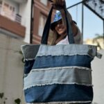 Pallavi Patil Instagram - You can give your old clothes in their store.@ecoregain_official which they recycle and reuse in fashionable and sustainable way that matches your style quotient. I am happy to be part of this initiative. @swapniljo10 You are doing great work . Thanks for the tote bag ☺️ . . #ecoregain #ecofriendly #ecofriendlyfashion #ecofriendlybusiness #recycle #reuse #fromdenimtobag