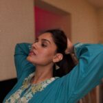 Pallavi Patil Instagram - सादगी तो हमारी ज़रा देखिए !!!😀