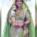 Pallavi Patil Instagram - 💚💚💚 . . Photography by @saneshashank @addy_d_0607 Makeup by @nupuradeshpande_artistry Hair by @hairandmakeupbyradhe Styled by @samprata23 CELEBRTITY management @makeupbyberdesaurabh Saree @royaltasta Jwellery @satyamjewellers Nath @jizajewellerystudio . . #saree #traditional #punetimes #punetimesfashionweek #pallavipatil