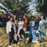 Pallavi Sharma Instagram - Picnic time 😄 Team #neemphulermodhu