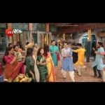 Pallavi Sharma Instagram - দেখুন নিম ফুলের মধু বিবাহবার্ষিকী পর্বের পর্দার পিছনের কিছু বিশেষ বিশেষ মুহূর্ত! "নিম ফুলের মধু"-তে দেখুন এক ঘন্টার বিবাহবার্ষিকী পর্ব, আগামীকাল @ 7:30pm শুধুমাত্র #ZeeBangla-র পর্দায়। #NeemPhulerModhu #BTS