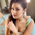 Pallavi Sharma Instagram - Thank u Sandy...❤️ . . #pallavi #pallavisharma #actor #actress #bengaliserialactress #kolkataactress #tollywoodactress #tollydiva #tollywooddiva #actress #televisionactress #actorslife #saree #sareelook #sareelove #shoot #photoshoot #serialactress #red #redsaree #saree #sareelook #sareelove