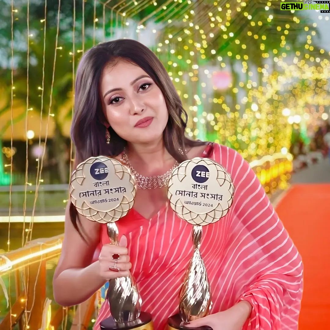 Pallavi Sharma Instagram - Thank you @zeebanglaofficial Thank you amar sokol audience der jara atodin amar pase acho amake support korecho aevabei agami dineo pase theko tomader support chara kichu possible noy ❤️