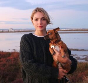 Paloma Bloyd Instagram - Para ti, qué es el amor?